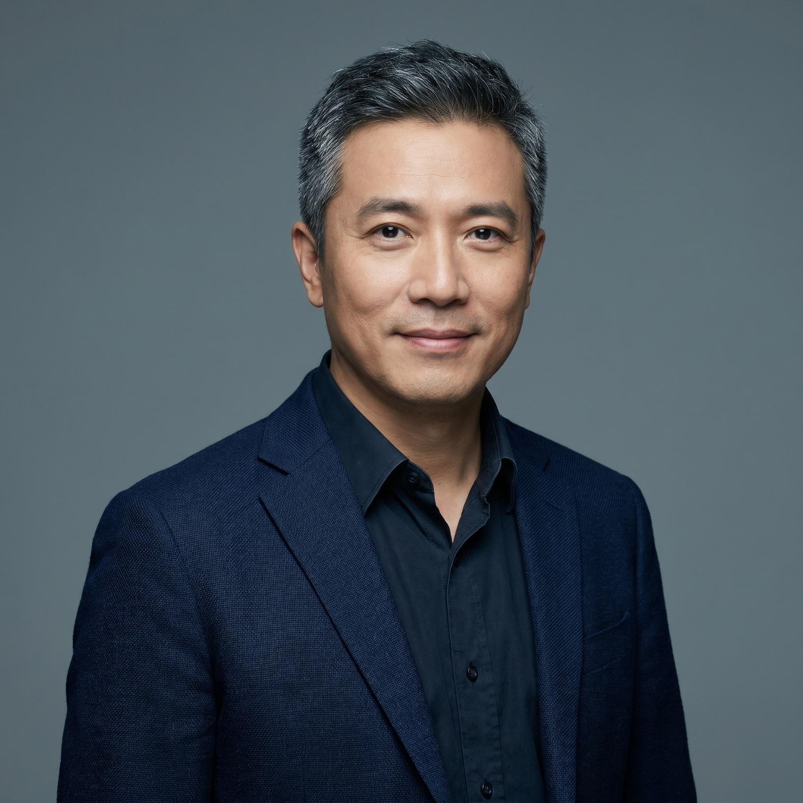 欧美男同视频专家：张导演